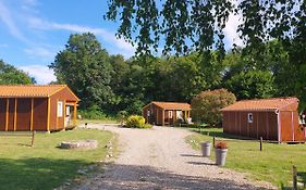 Les Chalets Du Quignon